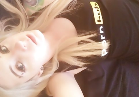 Premium Ass Kuban Slut حفر شده از طریق سکس با پستان الاغ
