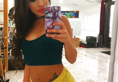 سکس قفل ذخیره سازی با ابی کراس sex پستان